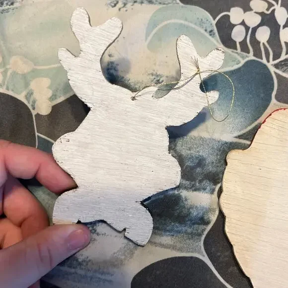 Set of 2  Reindeer and Santa wooden hanging ornaments - Picture 5 of 5